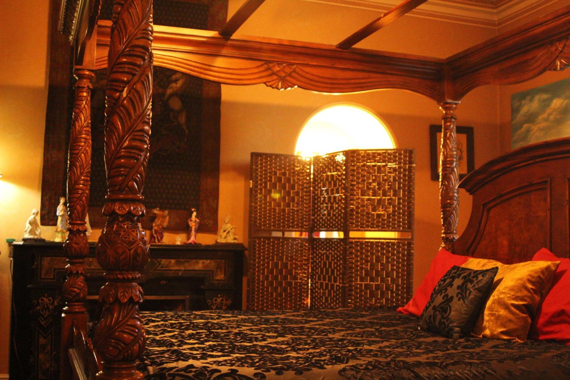 Henderson Castle Inn カラマズー 部屋 写真