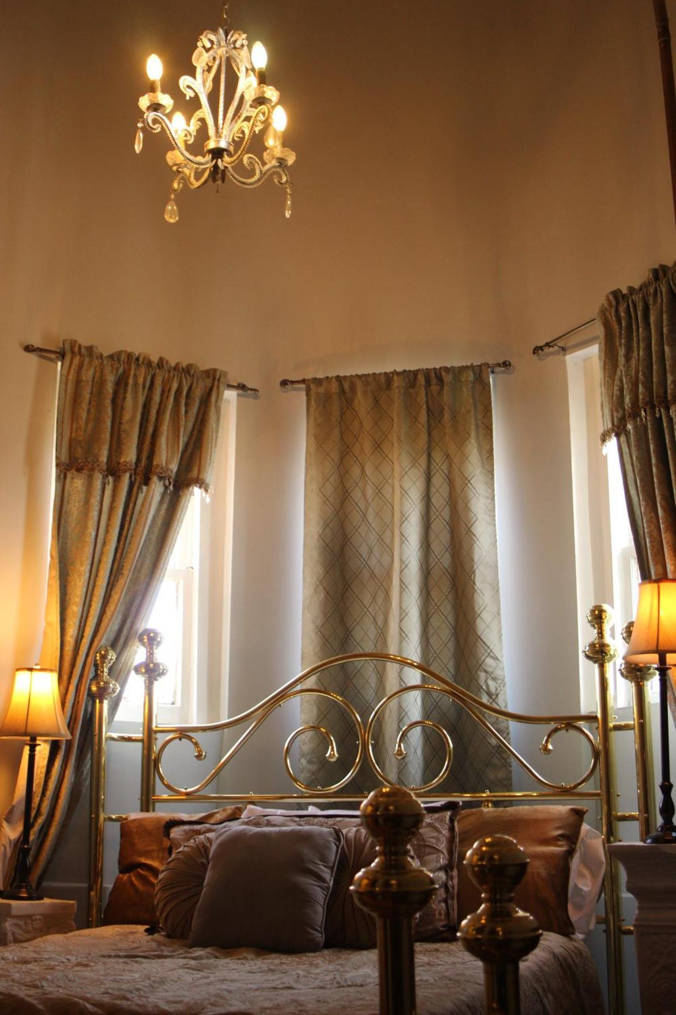 Henderson Castle Inn カラマズー 部屋 写真
