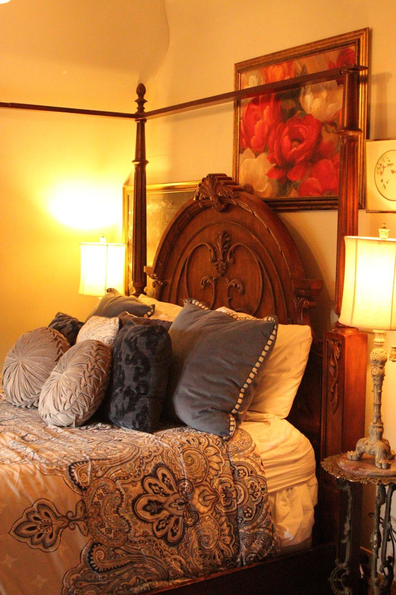 Henderson Castle Inn カラマズー 部屋 写真